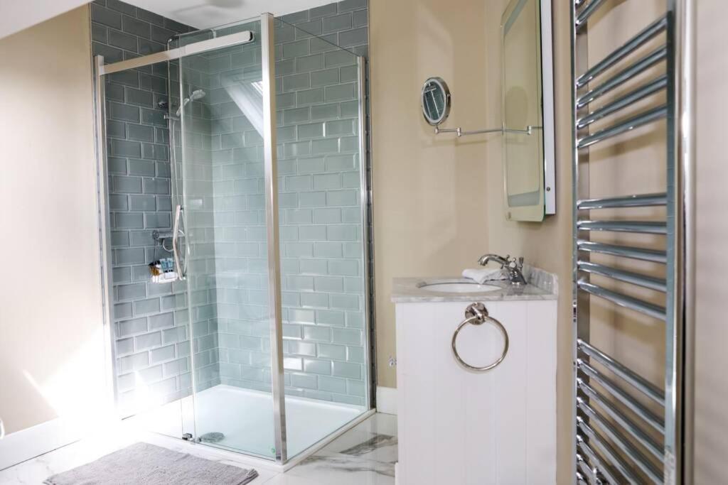 5* Self Catering Villa Нина Екстериор снимка